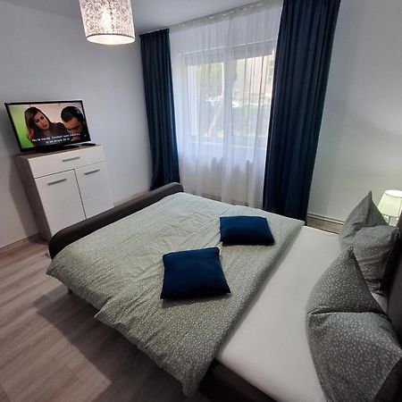 Apartament Claudia Deva Exterior photo