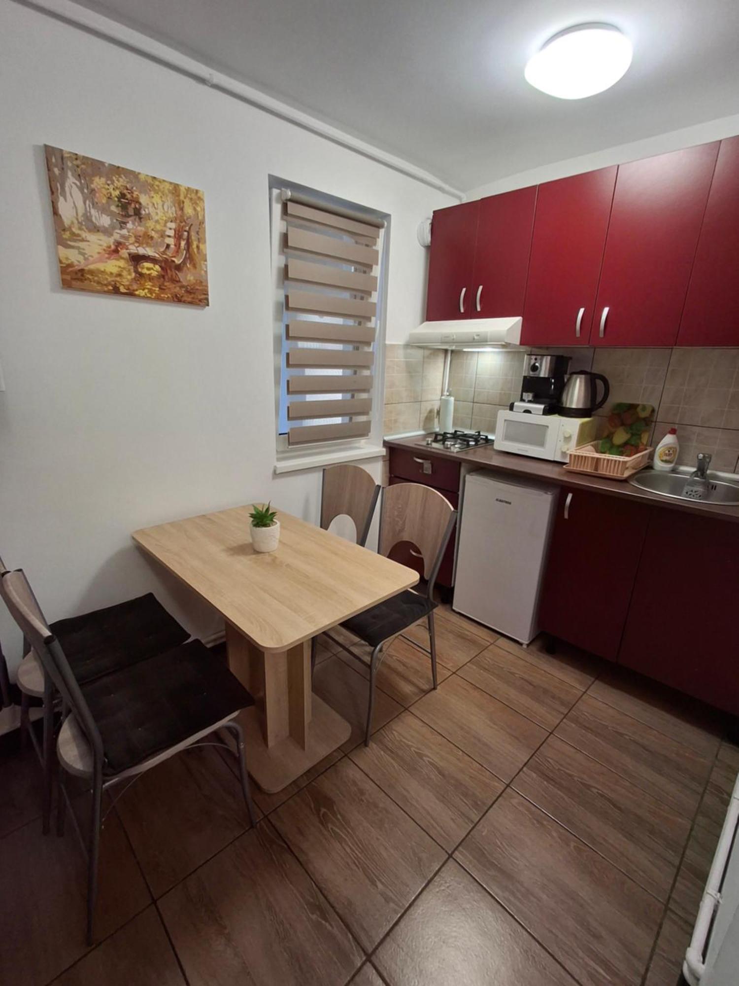 Apartament Claudia Deva Exterior photo