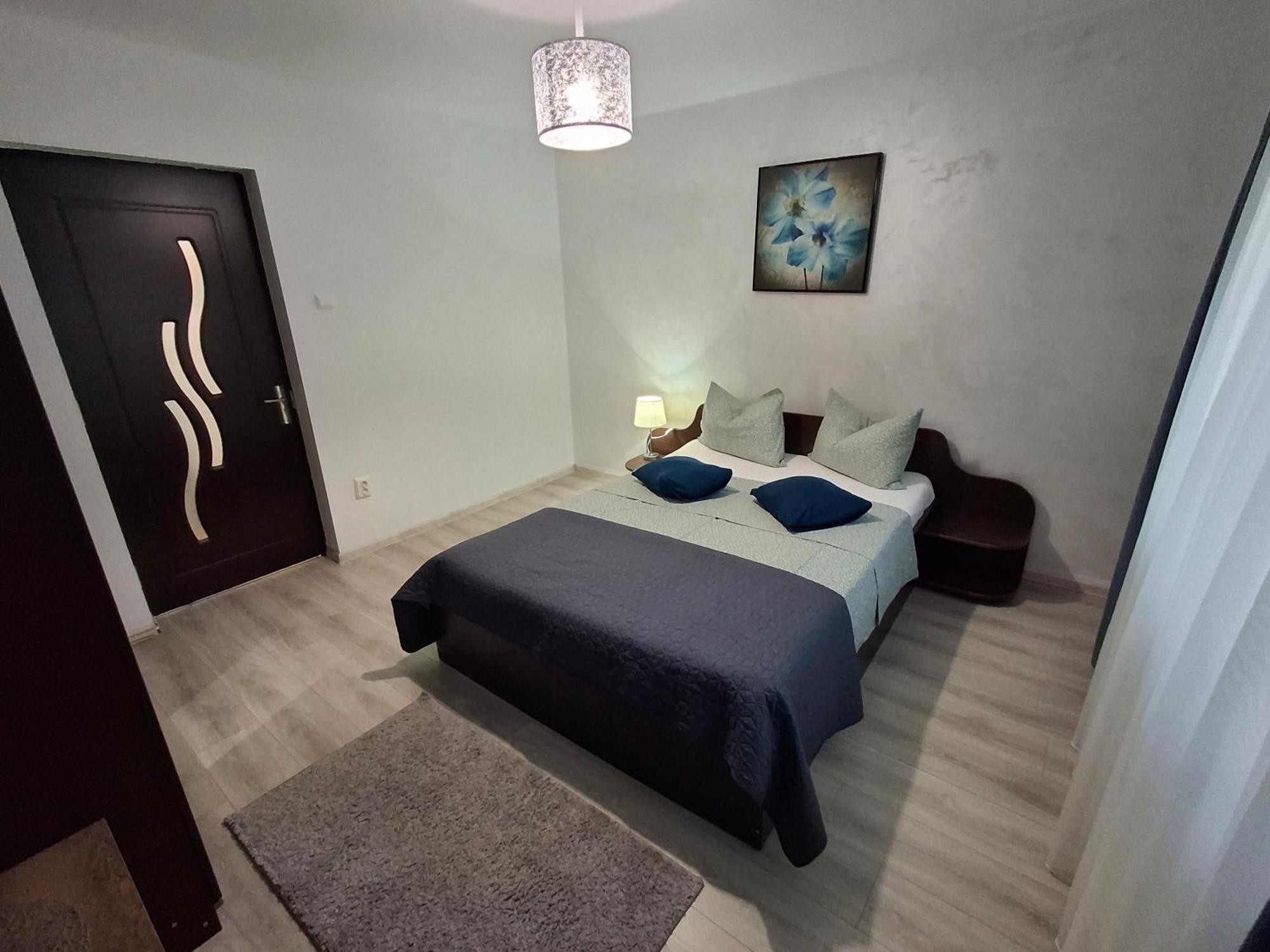 Apartament Claudia Deva Exterior photo