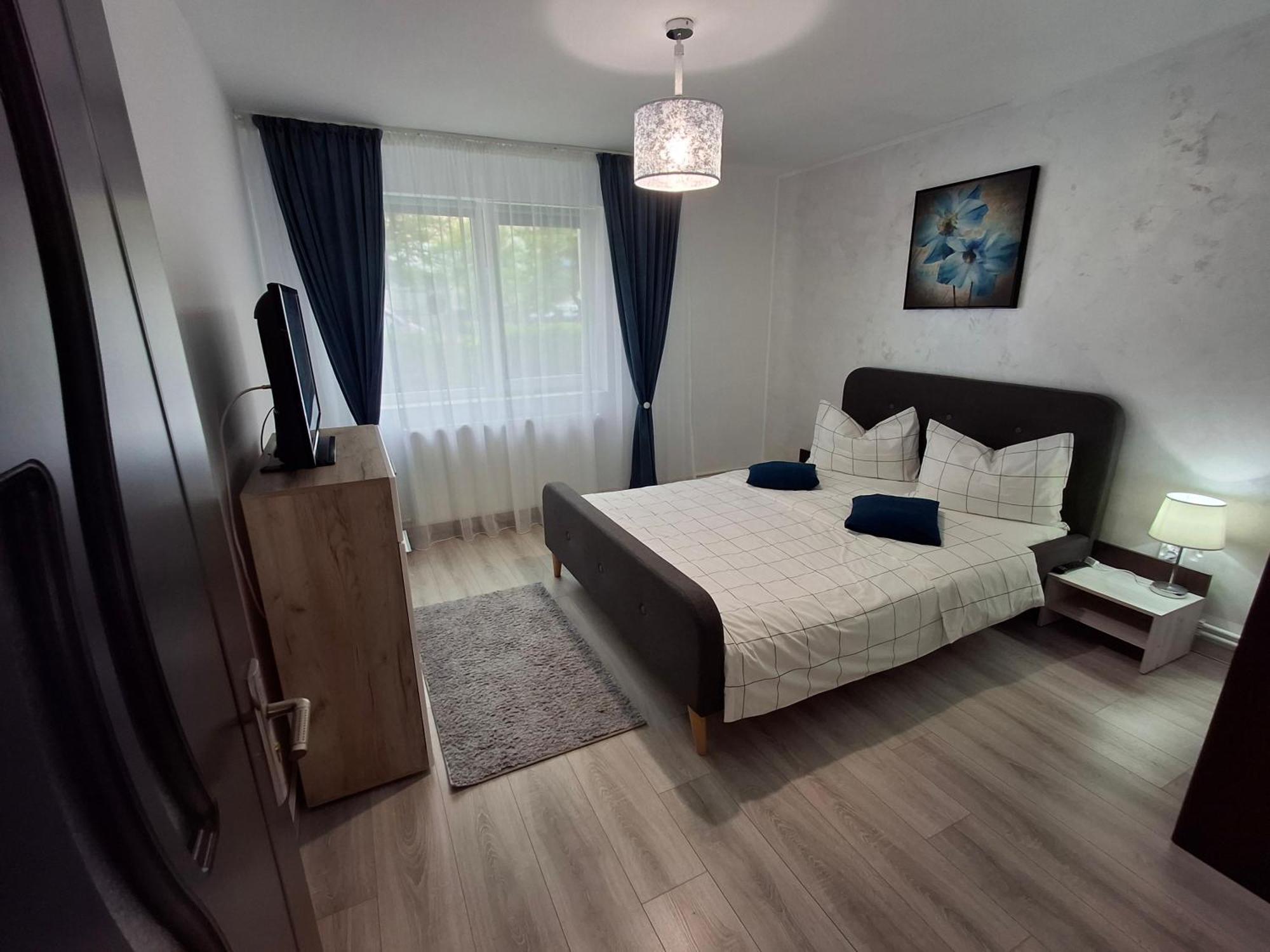 Apartament Claudia Deva Exterior photo