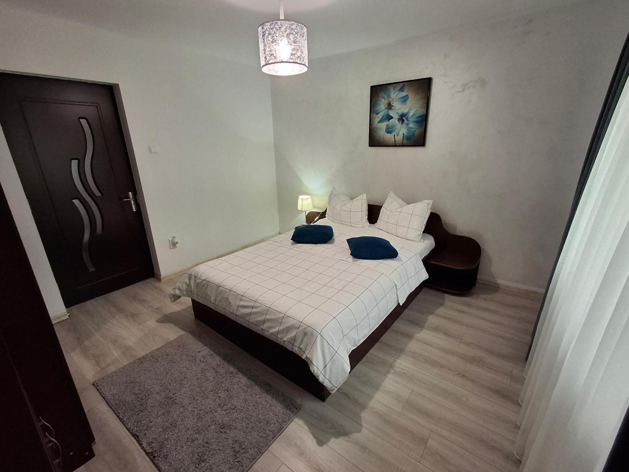 Apartament Claudia Deva Exterior photo