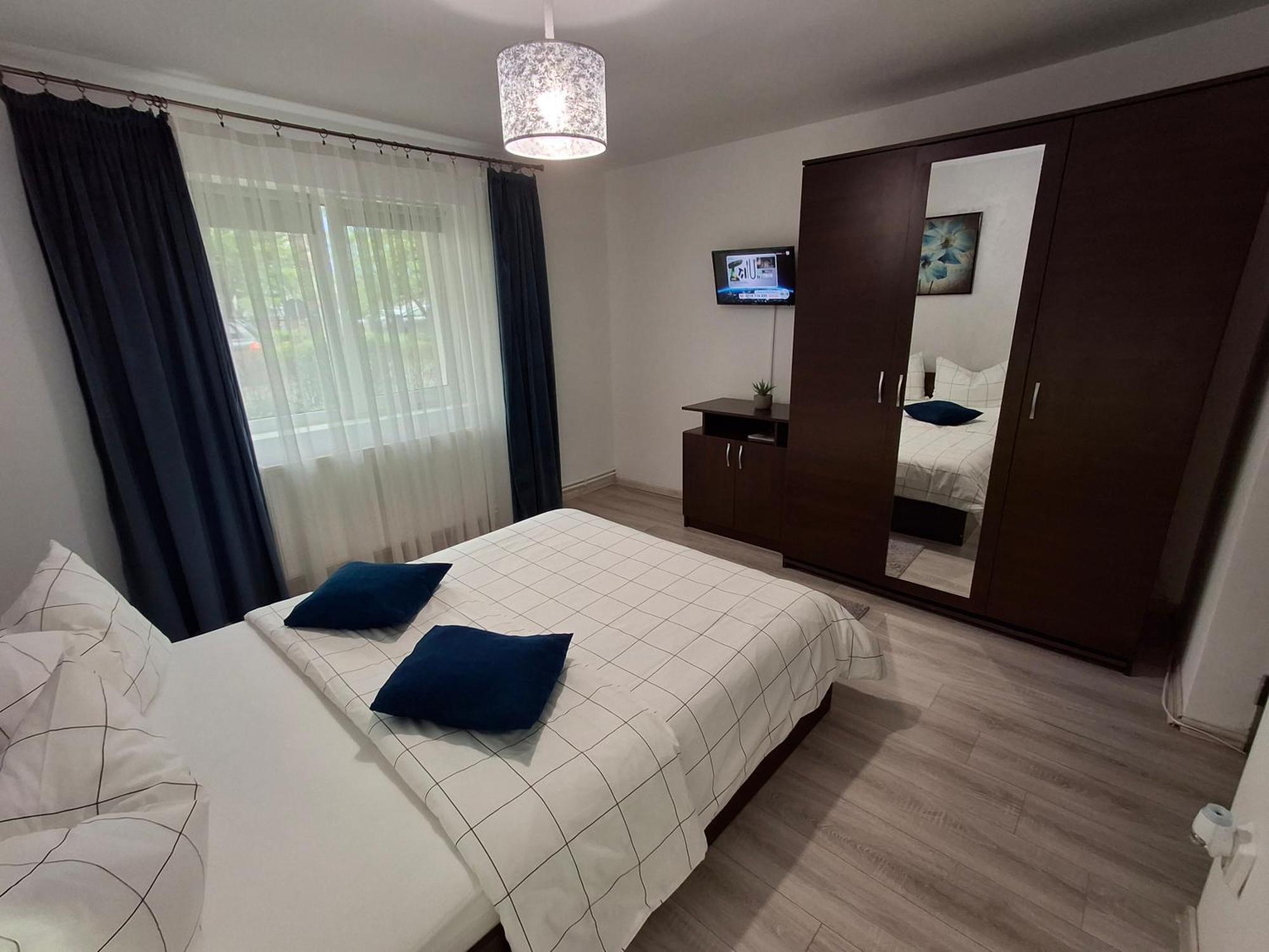 Apartament Claudia Deva Exterior photo