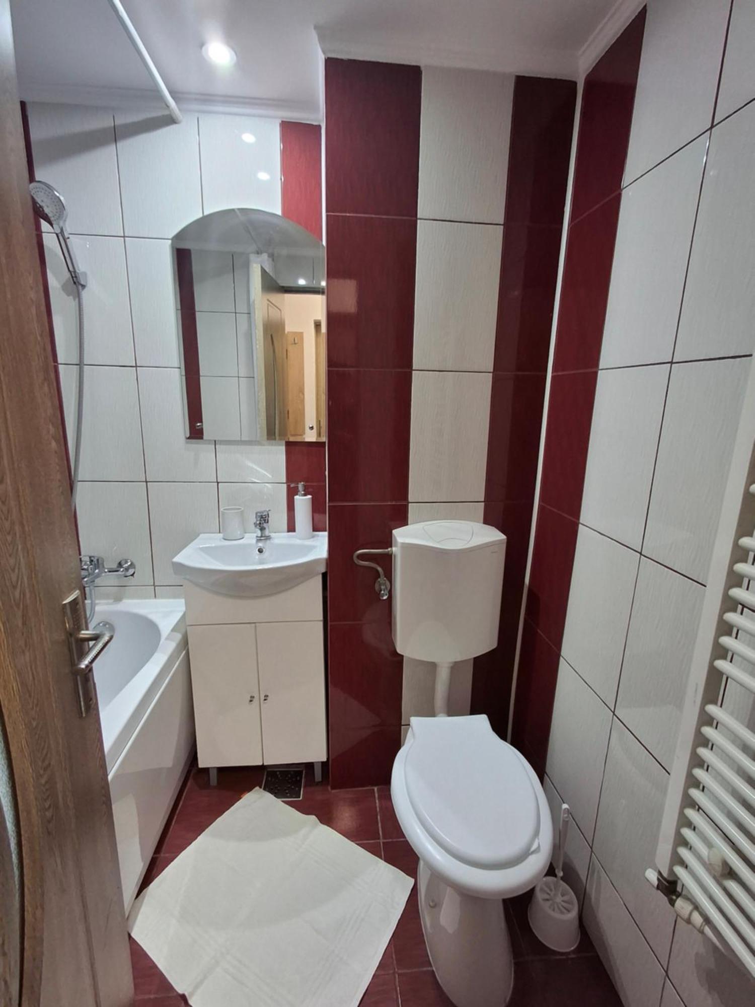 Apartament Claudia Deva Exterior photo
