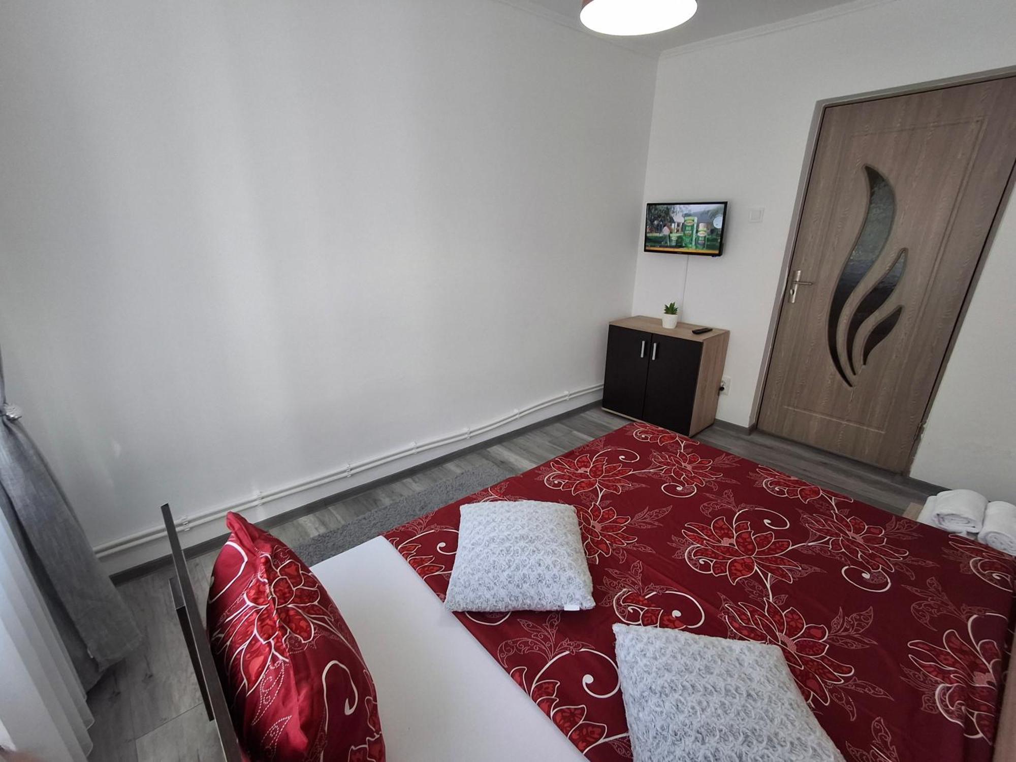 Apartament Claudia Deva Exterior photo