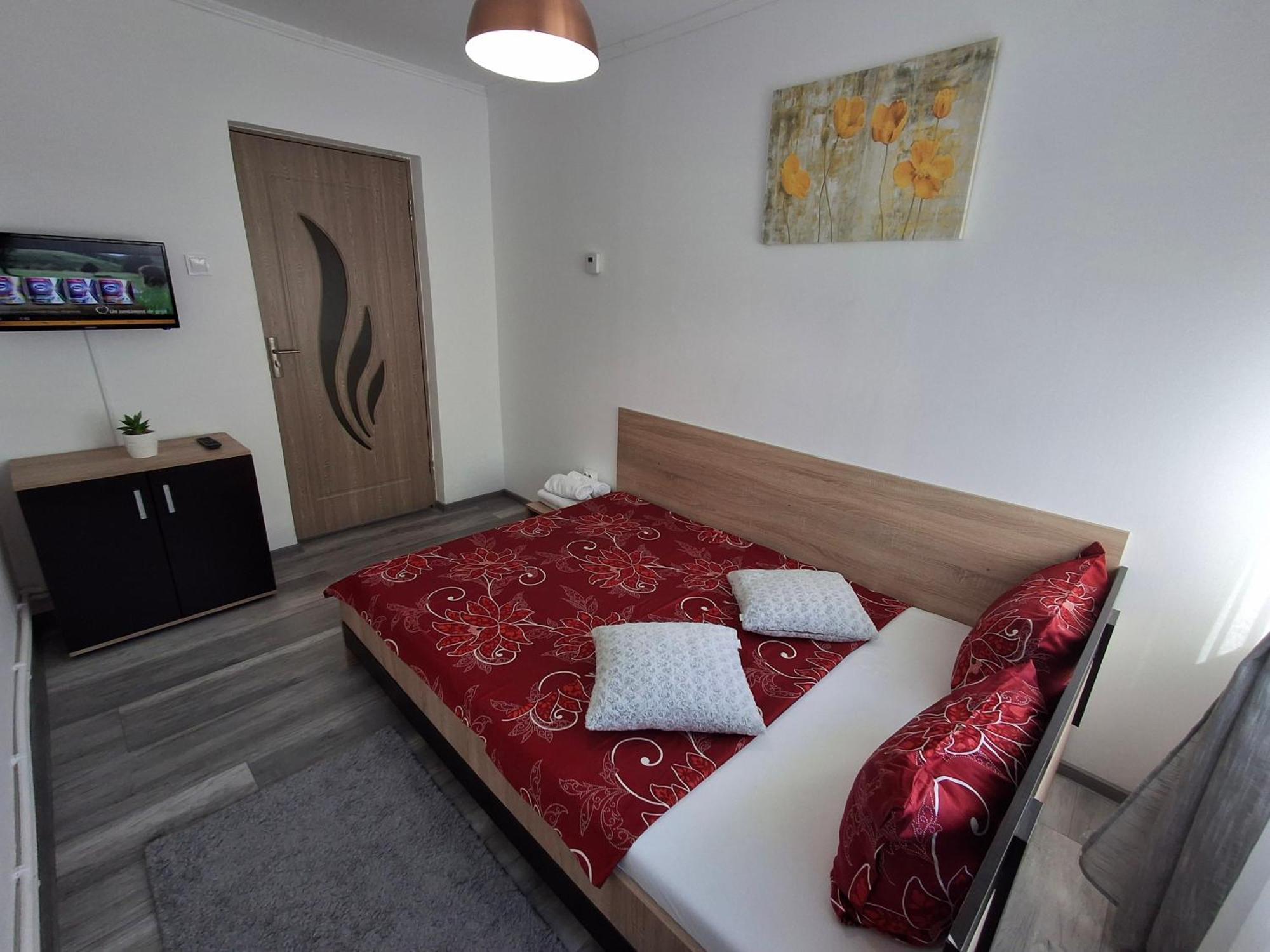 Apartament Claudia Deva Exterior photo